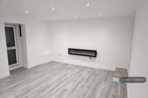 undefined, Broomfield, Stacey Bushes, Milton Keynes, MK12