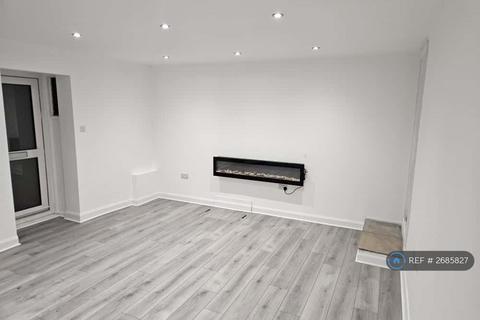 undefined, Broomfield, Stacey Bushes, Milton Keynes, MK12