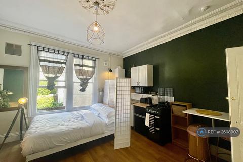 undefined, Sunningdale, Bristol, BS8