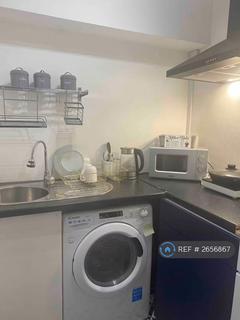 1 bedroom in a house share to rent, Mawney Road, Romford, RM7