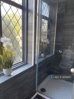 1 bedroom in a house share to rent, Mawney Road, Romford, RM7