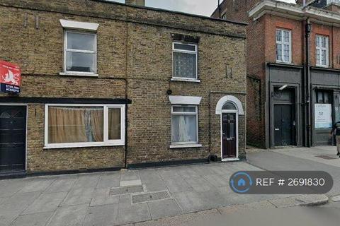 undefined, Putney Bridge Road, London, SW18