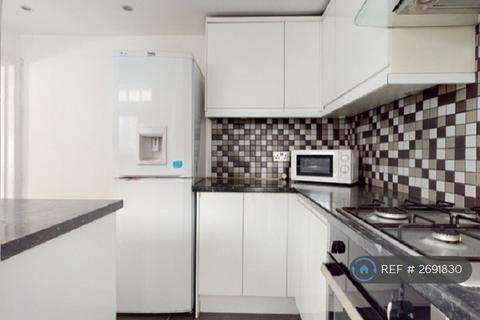 undefined, Putney Bridge Road, London, SW18