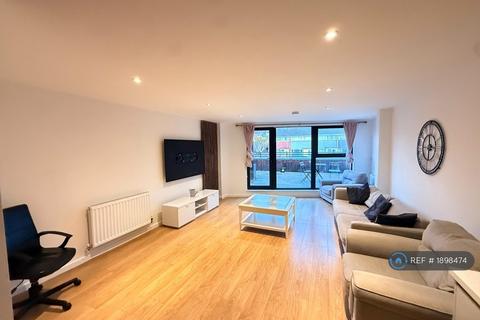 2 bedroom flat to rent, High Street, Bristol, BS11
