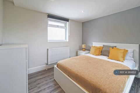 undefined, St. Johns Road, Watford, WD17