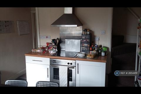 3 bedroom terraced house to rent, Claude Street, Nottingham, NG7