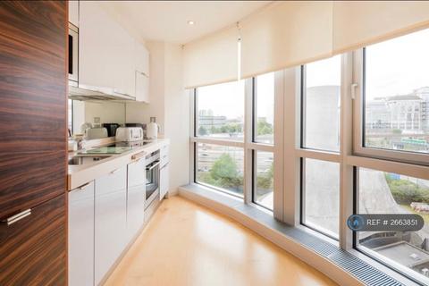 1 bedroom flat to rent, Ontario Tower, London, E14