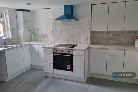 1 bedroom in a house share to rent, Richmond Rd, Gillingham, ME7