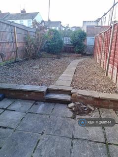 1 bedroom in a house share to rent, Richmond Rd, Gillingham, ME7