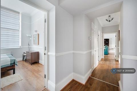 undefined, Brigade Place, Caterham, CR3
