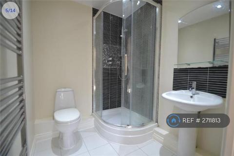 2 bedroom flat to rent, Evolution, Watford, WD25