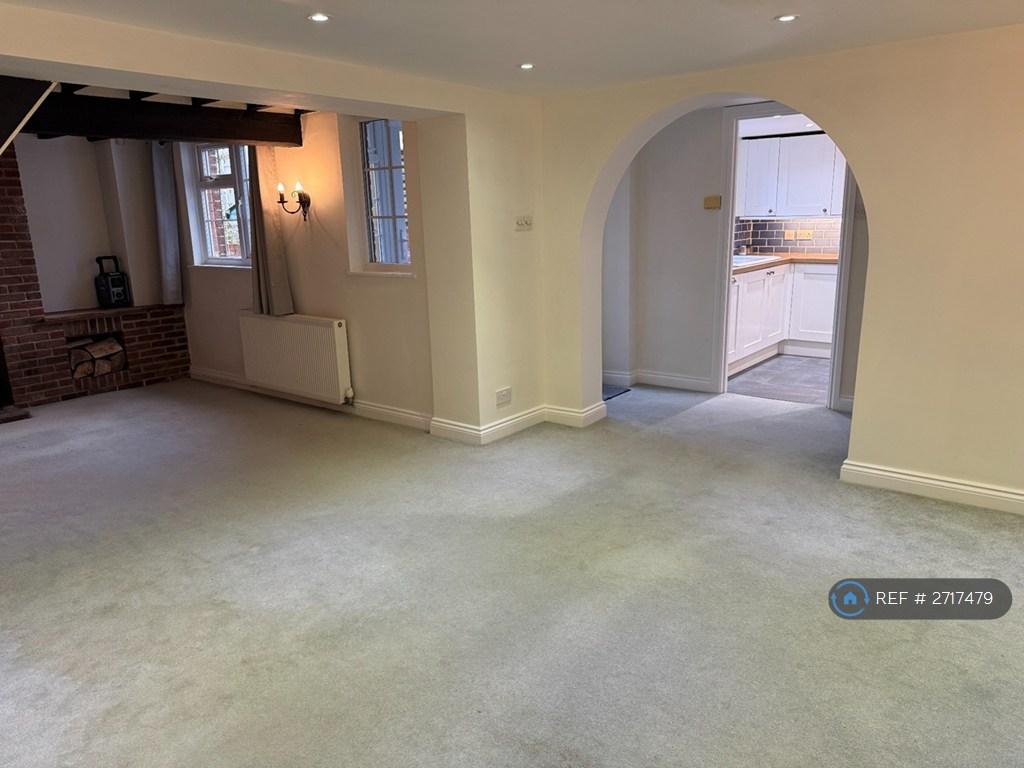 Lounge Looking Towards Kitchen