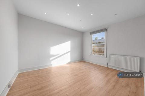 undefined, Lordship Lane, London, N22
