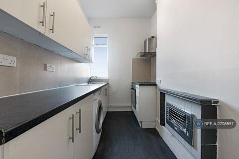 undefined, Lordship Lane, London, N22