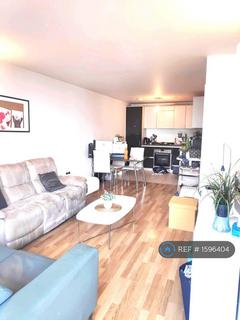 2 bedroom flat to rent, Quadrant Court, Wembley, HA9