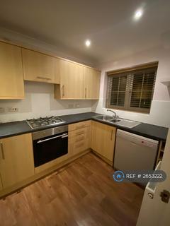 5 bedroom terraced house to rent, Spring Place Gardens, Mirfield, WF14