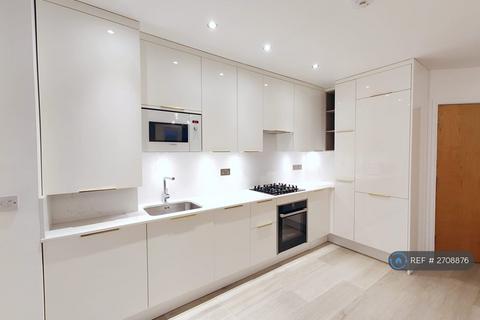 undefined, Pettacre Close, London, SE28