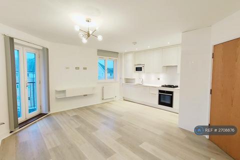 undefined, Pettacre Close, London, SE28