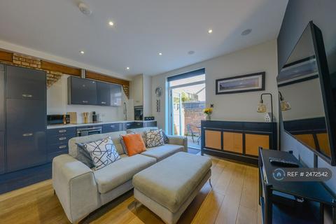 undefined, St. Peters Mews, St. Albans, AL1