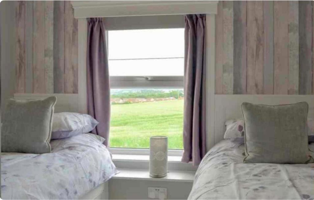 Back Bedroom1.jpg