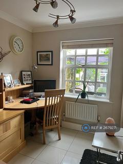 undefined, De Havilland Drive, Hazlemere, High Wycombe, HP15