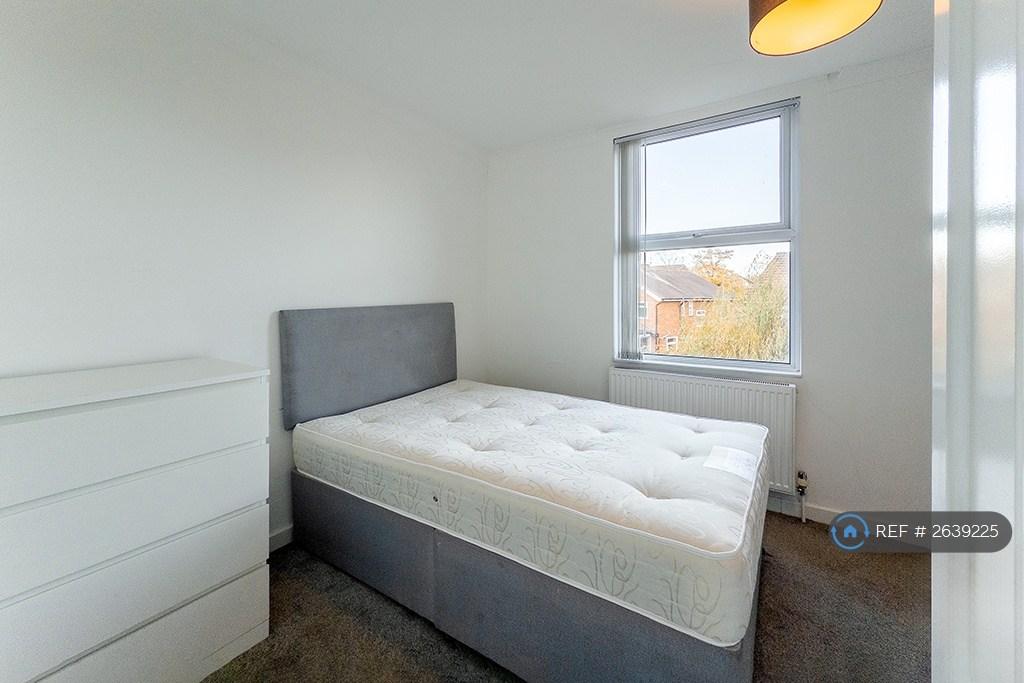 Rear Bedroom