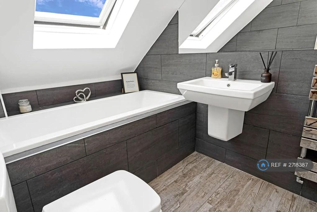 Bathtub