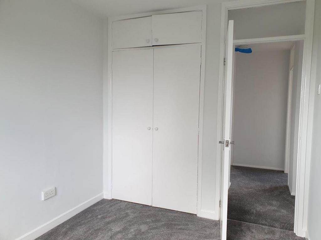 Second Bedroom wardrobes.jpg
