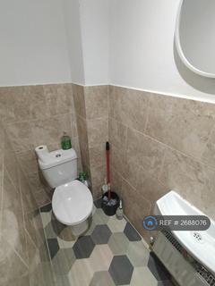 1 bedroom in a house share to rent, North Holme Court, Northampton, NN3