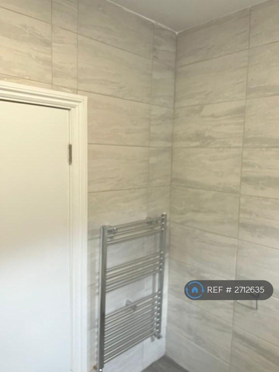 Upstairs Bathroom
