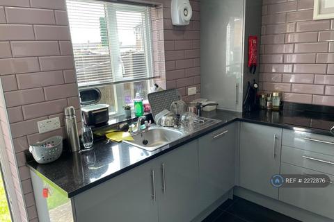 undefined, Clover Lane, Aylesbury, HP21