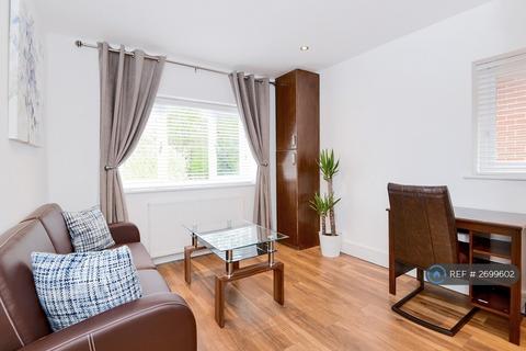 undefined, Newbury, Newbury, RG14