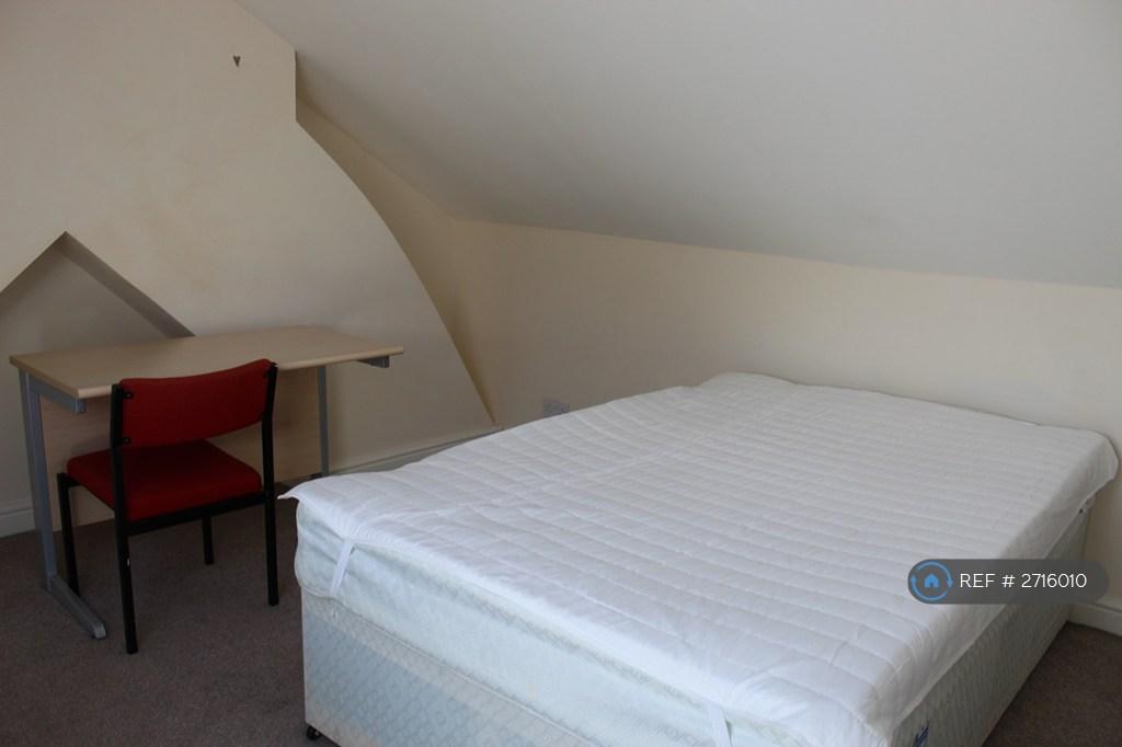 Bedroom 5