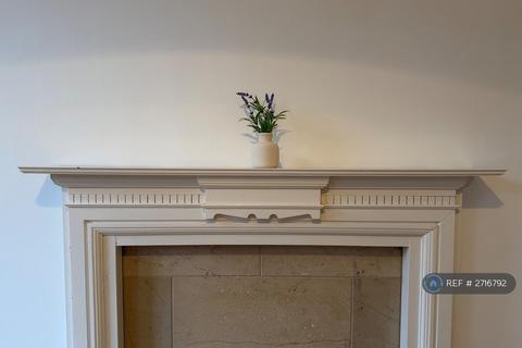 undefined, Parkfield Mount, Leeds, LS11