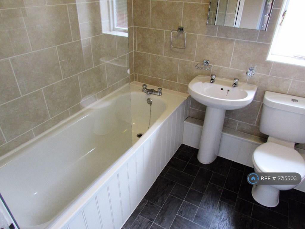 Toilet 2
