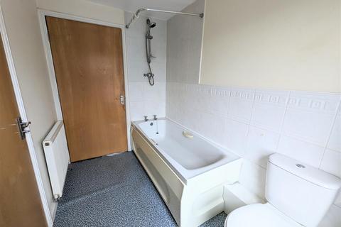 undefined, Mallard Close, Heckmondwike