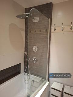 undefined, Grove Park, London, NW9