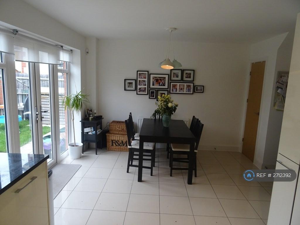 Open Plan Kitchen/Dining Room