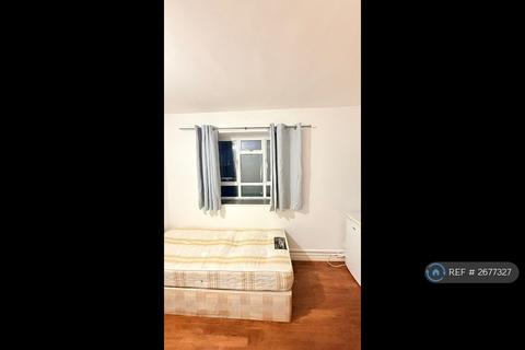 undefined, Mildura Court, London, N8