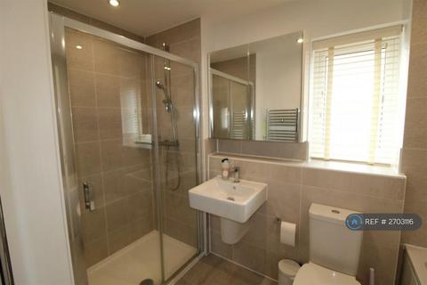 4 bedroom detached house to rent, Wintergreen Close, Didcot, OX11