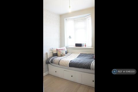 undefined, Shaldon Drive, Morden, SM4