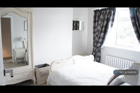 undefined, Shaldon Drive, Morden, SM4