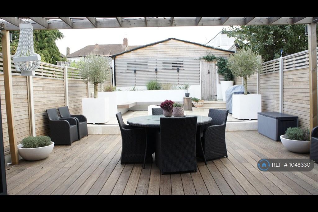 Garden Deck And Elevated Patio