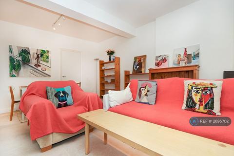 2 bedroom flat to rent, Lonsdale Road, London, SW13
