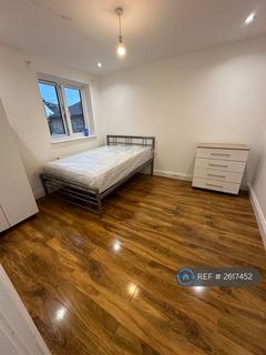 1 bedroom in a house share to rent, Friern Road, Dulwich, Peckham,Brixton,Camberwell,Nunhead, SE22