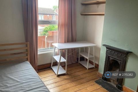 1 bedroom in a house share to rent, Lamcote Grove, Nottingham, NG2