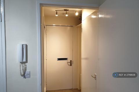 undefined, Douglas Court, Earley, Reading, RG6