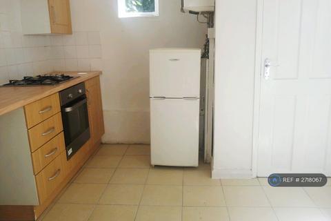 undefined, Kitchener Road, Seven Sisters, N17