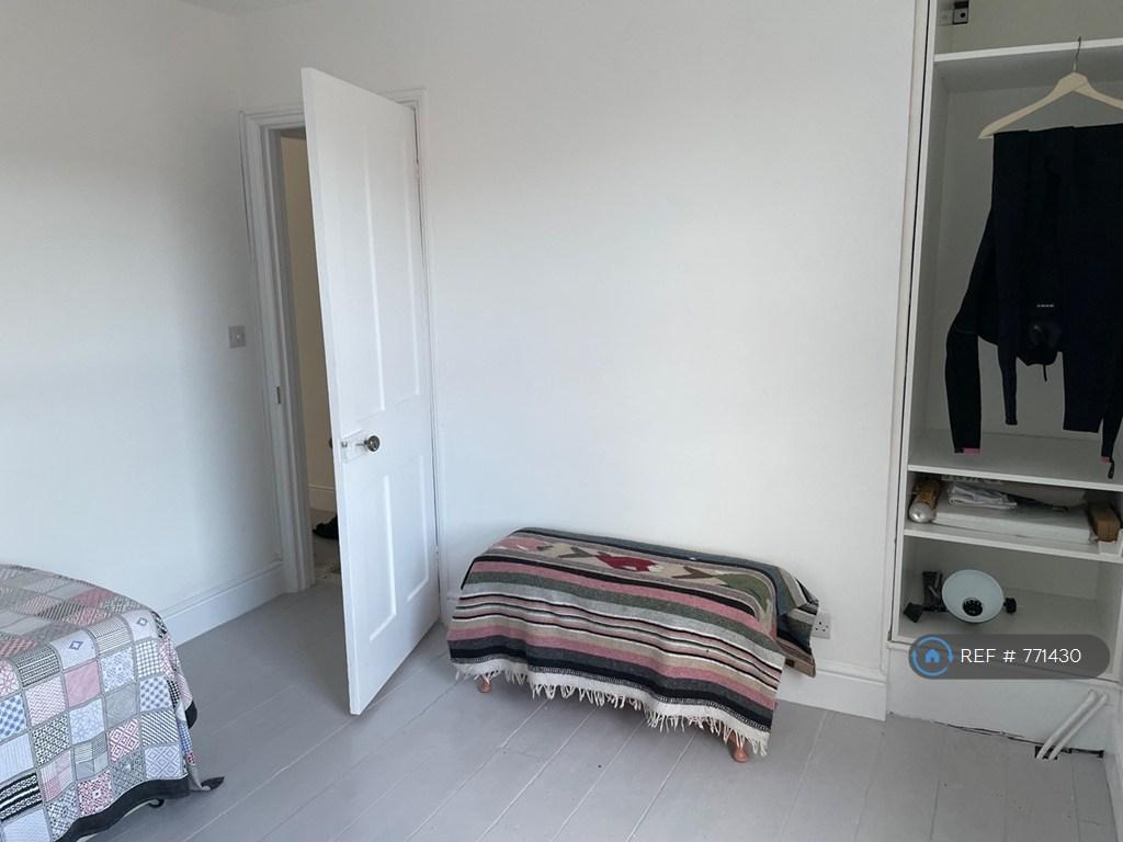 Built In Wardrobe