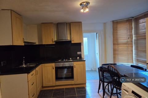 undefined, Sandmere Road, London, SW4